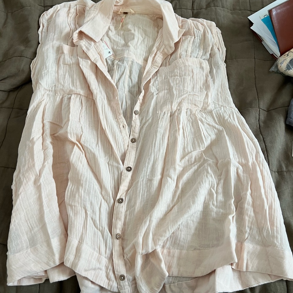 Free people Women's Light Pink Button-Down Shirt